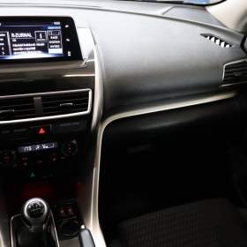 Foto inzerátu Mitsubishi Eclipse Cross 1.5 T-MIVEC