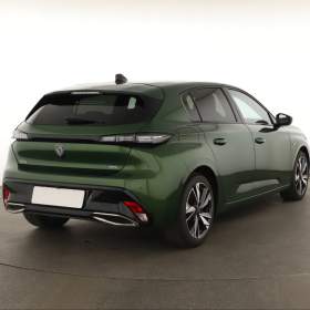 Foto inzerátu Peugeot 308 Hybrid 180