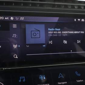Foto inzerátu Peugeot 308 Hybrid 180