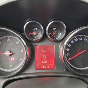 Foto inzerátu Opel Astra 2.0 CDTI
