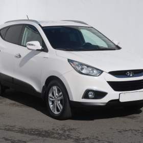 Hyundai ix35 2.0 CRDi / 19930825