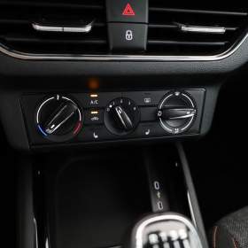 Foto inzerátu Skoda Kamiq 1.0 TSI
