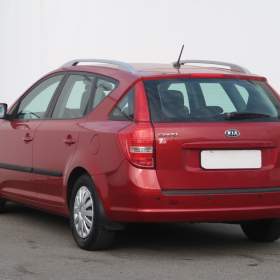 Foto inzerátu Kia Ceed 1.6 CVVT