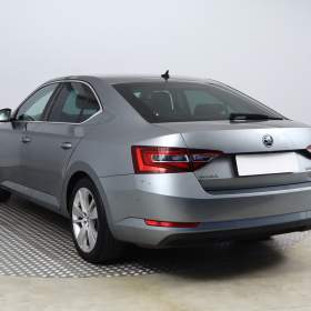 Foto inzerátu Skoda Superb 2.0 TDI 4x4