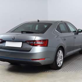 Foto inzerátu Skoda Superb 2.0 TDI 4x4