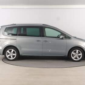 Foto inzerátu VW Sharan 2.0 TDI BMT