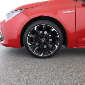 Foto inzerátu Toyota Corolla 2.0 Hybrid