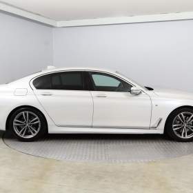 Foto inzerátu BMW 7 730d