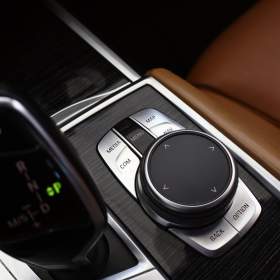 Foto inzerátu BMW 7 730d