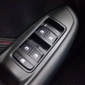 Foto inzerátu MG ZS SUV 1.0 Turbo