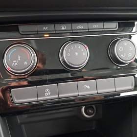 Foto inzerátu VW Touran 2.0 TDI