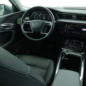 Foto inzerátu Audi e-tron e-tron 50 quattro