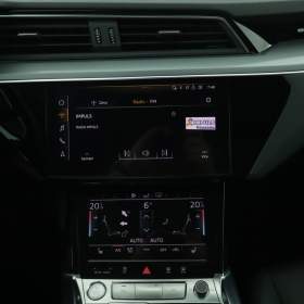 Foto inzerátu Audi e-tron e-tron 50 quattro