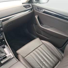 Foto inzerátu Skoda Superb 2.0 TDI 4x4