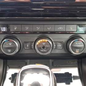 Foto inzerátu Skoda Superb 2.0 TDI 4x4