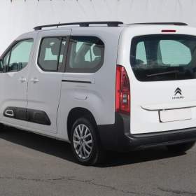 Foto inzerátu Citroen Berlingo 1.2 PureTech