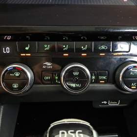 Foto inzerátu Skoda Octavia Scout 2.0 TDI