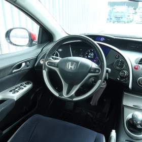 Foto inzerátu Honda Civic 1.8 i