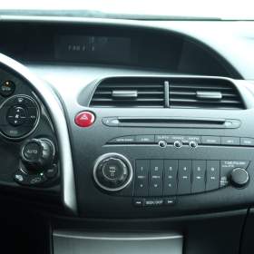 Foto inzerátu Honda Civic 1.8 i
