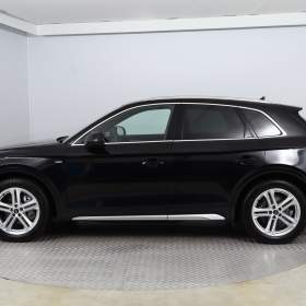 Foto inzerátu Audi Q5 40 TDI