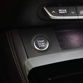 Foto inzerátu Audi Q5 40 TDI
