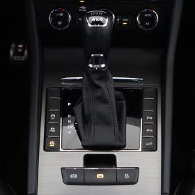 Foto inzerátu Skoda Superb 2.0 TDI