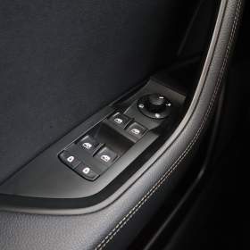 Foto inzerátu Skoda Superb 2.0 TDI