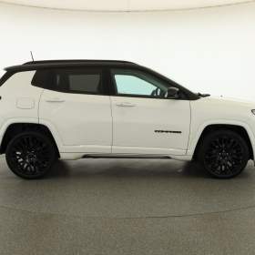 Foto inzerátu Jeep Compass 1.5 Turbo e-Hybrid