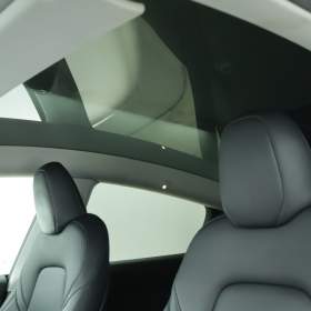 Foto inzerátu Tesla Model Y Long Range AWD 79kWh
