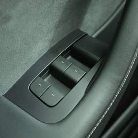 Foto inzerátu Tesla Model Y Long Range AWD 79kWh