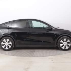 Foto inzerátu Tesla Model Y Long Range AWD 79kWh
