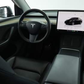 Foto inzerátu Tesla Model Y Long Range AWD 79kWh