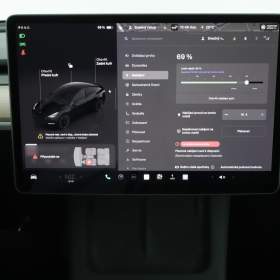 Foto inzerátu Tesla Model Y Long Range AWD 79kWh