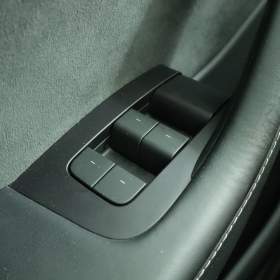 Foto inzerátu Tesla Model Y Long Range AWD 79kWh