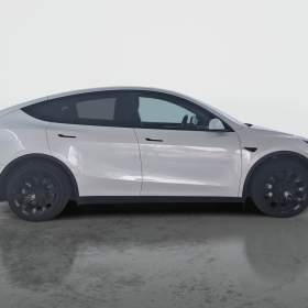 Foto inzerátu Tesla Model Y Long Range AWD 79kWh