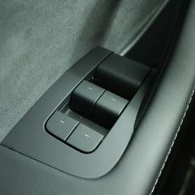 Foto inzerátu Tesla Model Y Long Range AWD 79kWh
