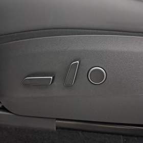 Foto inzerátu Tesla Model Y Long Range AWD 79kWh