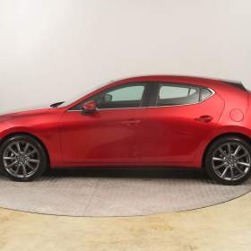 Foto inzerátu Mazda 3 e-Skyactiv G140