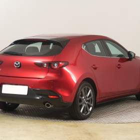 Foto inzerátu Mazda 3 e-Skyactiv G140