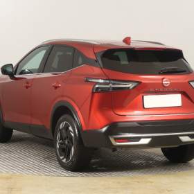 Foto inzerátu Nissan Qashqai 1.3 DIG-T MHEV
