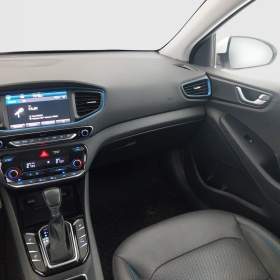 Foto inzerátu Hyundai Ioniq Hybrid