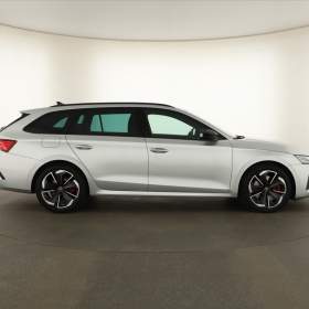 Foto inzerátu Skoda Octavia RS 2.0 TSI