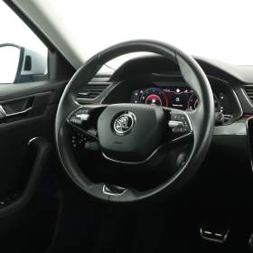 Foto inzerátu Skoda Superb 2.0 TDI