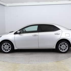 Foto inzerátu Toyota Corolla 1.6 Valvematic