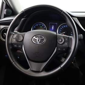 Foto inzerátu Toyota Corolla 1.6 Valvematic