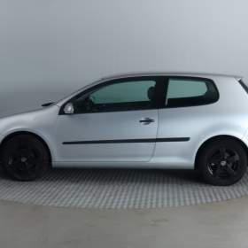 Foto inzerátu VW Golf 1.6 FSI