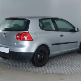 Foto inzerátu VW Golf 1.6 FSI