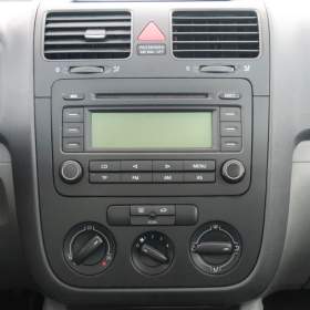 Foto inzerátu VW Golf 1.6 FSI