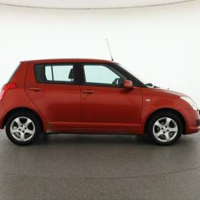 Foto inzerátu Suzuki Swift 1.3 i