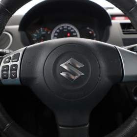 Foto inzerátu Suzuki Swift 1.3 i